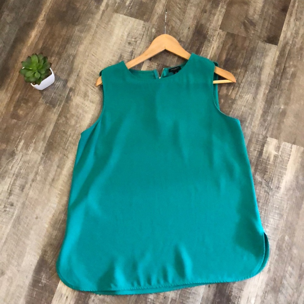 Ann Taylor Blue/Green Blouse. Size 10
